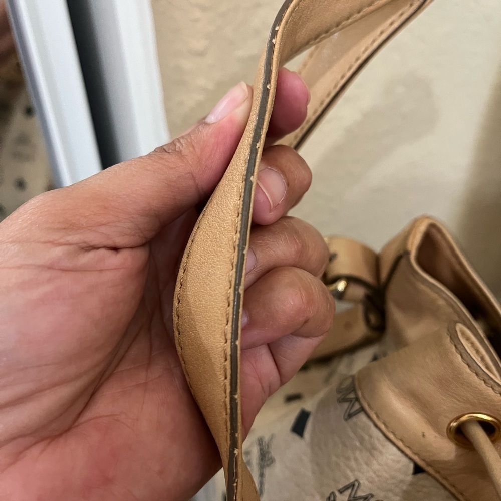 MCM Bucket bag - Picture 9 of 15